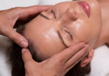 Glow & Luxury Facial